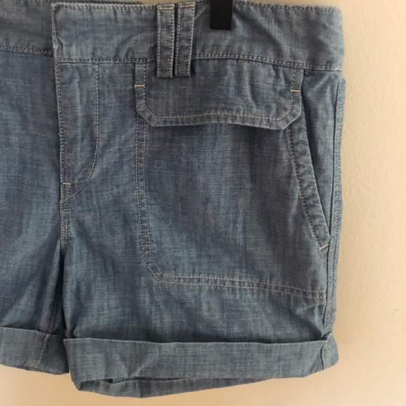 Loft Chambray Cuffed Shorts - Size 8 - Picture 4 of 4